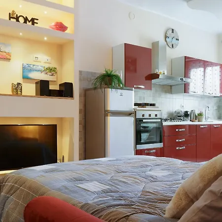 Italia House - Milano - Rho Fiera - Clinica San Carlo - Wifi, Ac, Tv Apartment